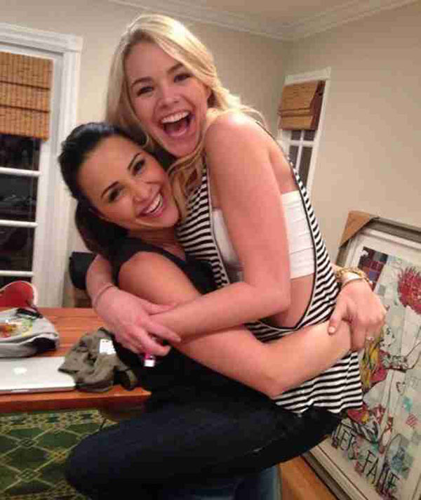 The Bachelor: Andi Dorfman and Nikki Ferrell, from Hollywood Life